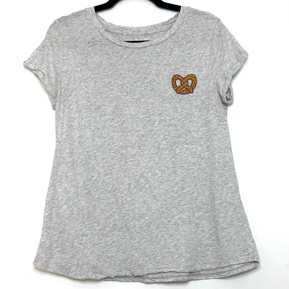 Gray Loft Pretzel Tee, size M
